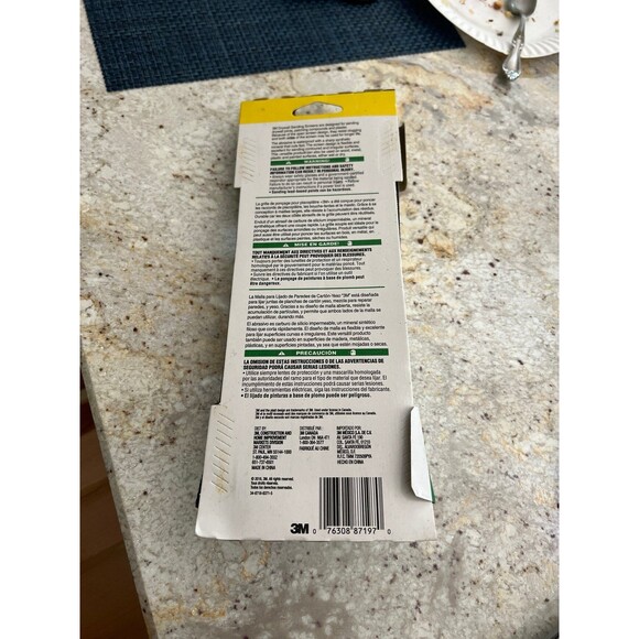 Drywall handle with 3 piece sander - Picture 4 of 4